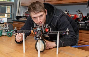 FLCC student building a drone for an upcoming Engineering and Technology club event.